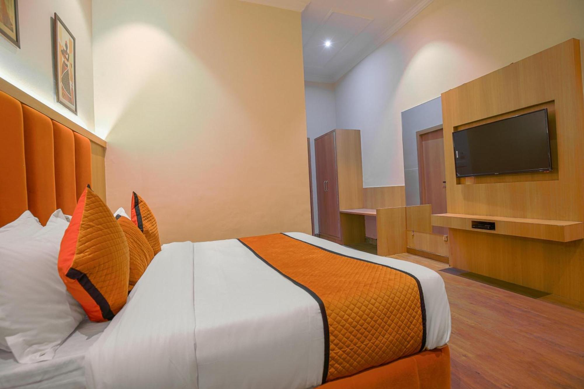 Hotel Ricky By Sahibs Group Amritsar Exterior photo